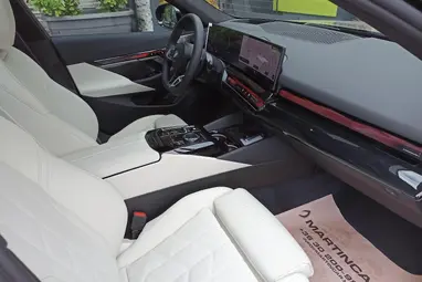 BMW 540d xDrive (Automata) ÁFA-s CSAK 420km!! Black Sapphire+Gyári GARANCIA +M Pro+Azonnal Átvehető!!