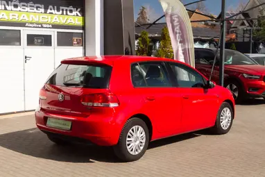 VOLKSWAGEN GOLF VI 1.4 Trendline Tornado Red +Vezetett Szervizkönyv +Keveset futott +3X-s GARANCIA !!