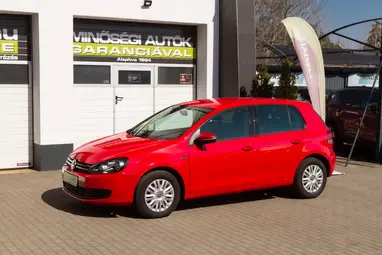 VOLKSWAGEN GOLF VI 1.4 Trendline Tornado Red +Vezetett Szervizkönyv +Keveset futott +3X-s GARANCIA !!