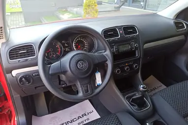 VOLKSWAGEN GOLF VI 1.4 Trendline Tornado Red +Vezetett Szervizkönyv +Keveset futott +3X-s GARANCIA !!