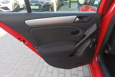 VOLKSWAGEN GOLF VI 1.4 Trendline Tornado Red +Vezetett Szervizkönyv +Keveset futott +3X-s GARANCIA !!