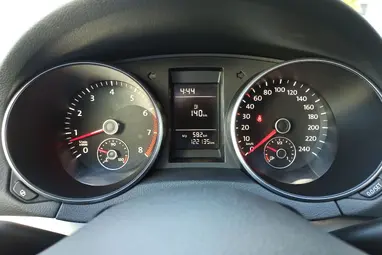 VOLKSWAGEN GOLF VI 1.4 Trendline Tornado Red +Vezetett Szervizkönyv +Keveset futott +3X-s GARANCIA !!