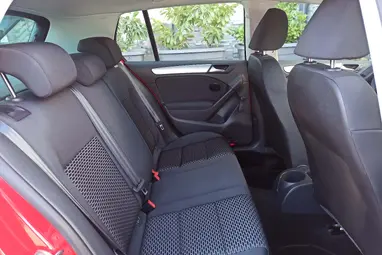VOLKSWAGEN GOLF VI 1.4 Trendline Tornado Red +Vezetett Szervizkönyv +Keveset futott +3X-s GARANCIA !!