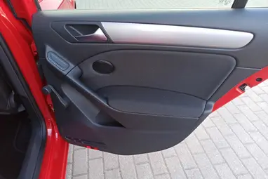 VOLKSWAGEN GOLF VI 1.4 Trendline Tornado Red +Vezetett Szervizkönyv +Keveset futott +3X-s GARANCIA !!