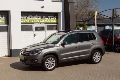 VOLKSWAGEN TIGUAN 1.4 TSi Trend&Fun BMT Platinum Gray Metallic +Panoráma +Keveset futott +3X-s GARANCIA !!