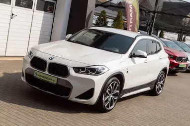 BMW X2 xDrive25e M Sport X (Automata) Mineral White Pearl +Mint az ÚJ!! +23E km +3X-s GARANCIA !!