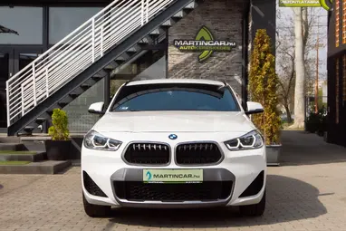 BMW X2 xDrive25e M Sport X (Automata) Mineral White Pearl +Mint az ÚJ!! +23E km +3X-s GARANCIA !!