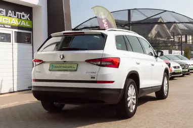 SKODA KODIAQ 2.0 TSI Style 4x4 DSG Candy White +Eredeti Magyar Autó +66E km!! +3X-s GARANCIA !!