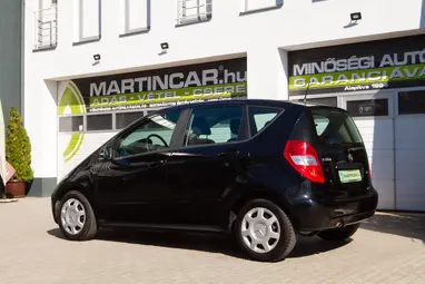 MERCEDES-BENZ A 160 BlueEFFICIENCY Classic EURO5 Night Black +Első Tulajdonostól +3X-s GARANCIA !!