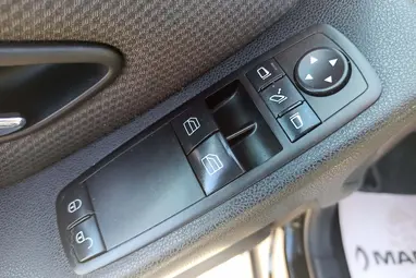 MERCEDES-BENZ A 160 BlueEFFICIENCY Classic EURO5 Night Black +Első Tulajdonostól +3X-s GARANCIA !!