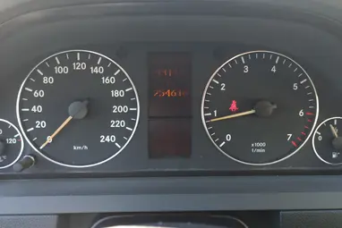 MERCEDES-BENZ A 160 BlueEFFICIENCY Classic EURO5 Night Black +Első Tulajdonostól +3X-s GARANCIA !!