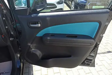 SUZUKI SPLASH 1.0 GLX CD AC Cosmic Black Pearl Metallic +Eredeti Magyar Autó+ Szervízkönyv+ Szervízszámlák +3X-s GRANCIA !!