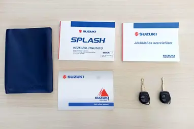 SUZUKI SPLASH 1.0 GLX CD AC Cosmic Black Pearl Metallic +Eredeti Magyar Autó+ Szervízkönyv+ Szervízszámlák +3X-s GRANCIA !!