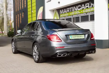 MERCEDES-AMG E 63 4MATIC+ 9G-TRONIC Selenite Gray Metallic+ Nagy Szervíz!+ Új Gumik+ Panoráma+ 3X-s GARANCIA!!!