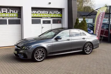 MERCEDES-AMG E 63 4MATIC+ 9G-TRONIC Selenite Gray Metallic+ Nagy Szervíz!+ Új Gumik+ Panoráma+ 3X-s GARANCIA!!!