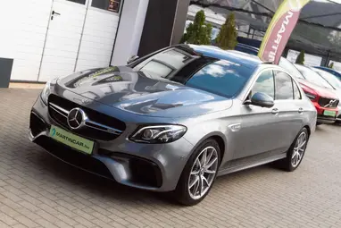 MERCEDES-AMG E 63 4MATIC+ 9G-TRONIC Selenite Gray Metallic+ Nagy Szervíz!+ Új Gumik+ Panoráma+ 3X-s GARANCIA!!!