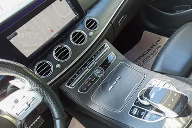 MERCEDES-AMG E 63 4MATIC+ 9G-TRONIC Selenite Gray Metallic+ Nagy Szervíz!+ Új Gumik+ Panoráma+ 3X-s GARANCIA!!!
