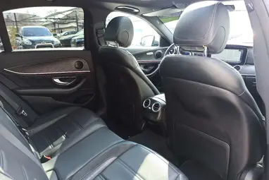 MERCEDES-AMG E 63 4MATIC+ 9G-TRONIC Selenite Gray Metallic+ Nagy Szervíz!+ Új Gumik+ Panoráma+ 3X-s GARANCIA!!!