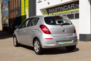 HYUNDAI I20 1.4 CRDi LP Comfort Sleek Silver Metallic+ Mo.-i 1. tulaj+ Alacsony Fogyasztás+ 3X-s GARANCIA!!!