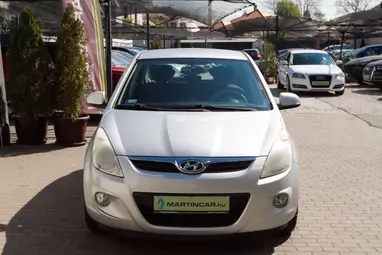 HYUNDAI I20 1.4 CRDi LP Comfort Sleek Silver Metallic+ Mo.-i 1. tulaj+ Alacsony Fogyasztás+ 3X-s GARANCIA!!!