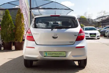 HYUNDAI I20 1.4 CRDi LP Comfort Sleek Silver Metallic+ Mo.-i 1. tulaj+ Alacsony Fogyasztás+ 3X-s GARANCIA!!!