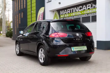 SEAT LEON 1.2 TSI Reference Copa Ecomotive Phantom Black +1.Tulajdonostól +Keveset futott +3X-s GARANCIA !!