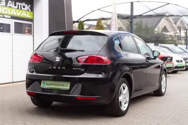 SEAT LEON 1.2 TSI Reference Copa Ecomotive Phantom Black +1.Tulajdonostól +Keveset futott +3X-s GARANCIA !!