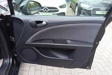 SEAT LEON 1.2 TSI Reference Copa Ecomotive Phantom Black +1.Tulajdonostól +Keveset futott +3X-s GARANCIA !!