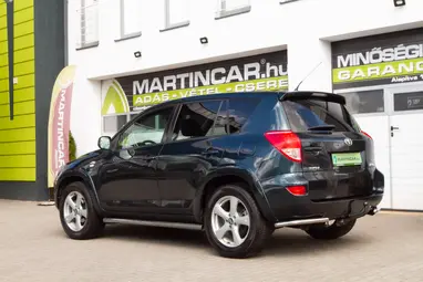 TOYOTA RAV 4 Rav4 2.2 D-4D X Leather Dark Green Metallic +Max Felszereltség +Igényes állapot +3X-s GARANCIA !!