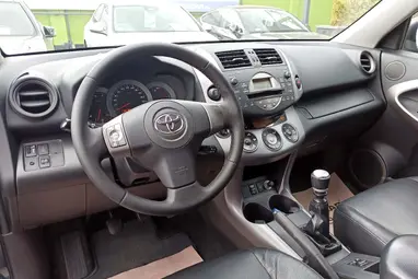 TOYOTA RAV 4 Rav4 2.2 D-4D X Leather Dark Green Metallic +Max Felszereltség +Igényes állapot +3X-s GARANCIA !!