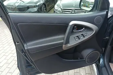 TOYOTA RAV 4 Rav4 2.2 D-4D X Leather Dark Green Metallic +Max Felszereltség +Igényes állapot +3X-s GARANCIA !!
