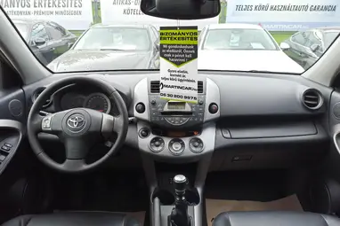 TOYOTA RAV 4 Rav4 2.2 D-4D X Leather Dark Green Metallic +Max Felszereltség +Igényes állapot +3X-s GARANCIA !!