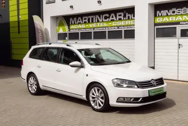 VOLKSWAGEN PASSAT VII Variant 2.0 CR TDI BMT Highline Candy White +Első Tulajdonostól +Vezetett Szervizkönyv +3X-s GARANCIA !!
