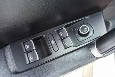 VOLKSWAGEN PASSAT VII Variant 2.0 CR TDI BMT Highline Candy White +Első Tulajdonostól +Vezetett Szervizkönyv +3X-s GARANCIA !!