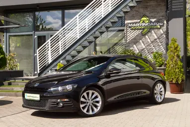 VOLKSWAGEN SCIROCCO 1.4 TSI Deep Black Metallic +Vezetett Szervizkönyv +Dynaudio +3X-s GARANCIA !!
