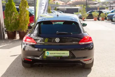 VOLKSWAGEN SCIROCCO 1.4 TSI Deep Black Metallic +Vezetett Szervizkönyv +Dynaudio +3X-s GARANCIA !!