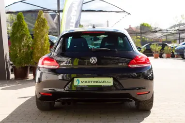 VOLKSWAGEN SCIROCCO 1.4 TSI Deep Black Metallic +Vezetett Szervizkönyv +Dynaudio +3X-s GARANCIA !!