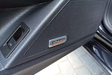 VOLKSWAGEN SCIROCCO 1.4 TSI Deep Black Metallic +Vezetett Szervizkönyv +Dynaudio +3X-s GARANCIA !!