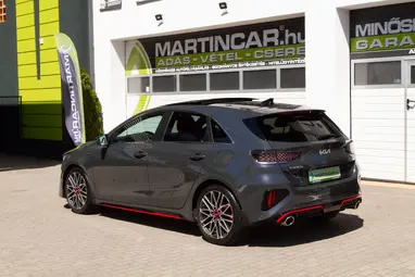 KIA CEE'D Ceed 1.6 T-GDI GT DCT Dark Penta Metallic+Gyári Garanciás+1. Tulaj+ 4.700KM+ Újszerű+ 3X-s GARANCIA !!