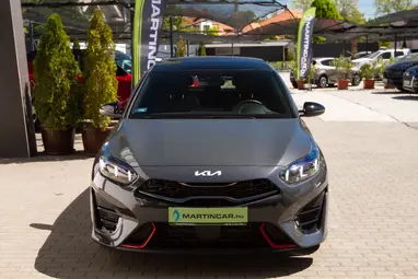 KIA CEE'D Ceed 1.6 T-GDI GT DCT Dark Penta Metallic+Gyári Garanciás+1. Tulaj+ 4.700KM+ Újszerű+ 3X-s GARANCIA !!