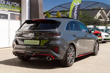 KIA CEE'D Ceed 1.6 T-GDI GT DCT Dark Penta Metallic+Gyári Garanciás+1. Tulaj+ 4.700KM+ Újszerű+ 3X-s GARANCIA !!