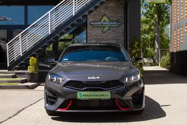 KIA CEE'D Ceed 1.6 T-GDI GT DCT Dark Penta Metallic+Gyári Garanciás+1. Tulaj+ 4.700KM+ Újszerű+ 3X-s GARANCIA !!
