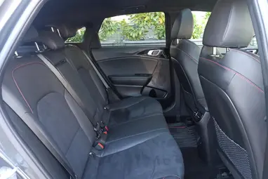 KIA CEE'D Ceed 1.6 T-GDI GT DCT Dark Penta Metallic+Gyári Garanciás+1. Tulaj+ 4.700KM+ Újszerű+ 3X-s GARANCIA !!
