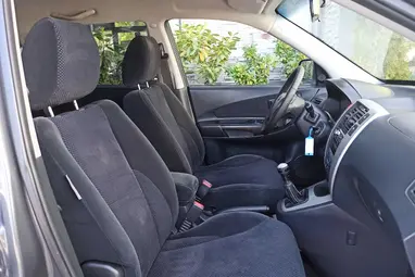 HYUNDAI TUCSON 2.0 CVVT Active 2WD Titanium Gray +Szervízkönyv +Igényes jól szerelt állapot +3X-s GARANCIA !!