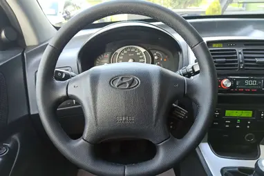 HYUNDAI TUCSON 2.0 CVVT Active 2WD Titanium Gray +Szervízkönyv +Igényes jól szerelt állapot +3X-s GARANCIA !!