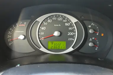 HYUNDAI TUCSON 2.0 CVVT Active 2WD Titanium Gray +Szervízkönyv +Igényes jól szerelt állapot +3X-s GARANCIA !!