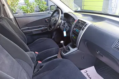 HYUNDAI TUCSON 2.0 CVVT Active 2WD Titanium Gray +Szervízkönyv +Igényes jól szerelt állapot +3X-s GARANCIA !!