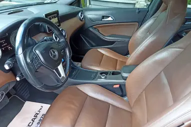 MERCEDES-BENZ A 180 CDI (BlueEFFICIENCY) Urban 7G-DCT Mountain Grey +Exclusive Package Artico Brown Leather +3X-s GARANCIA !!