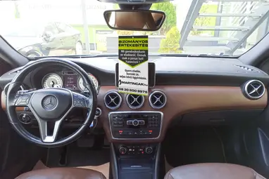 MERCEDES-BENZ A 180 CDI (BlueEFFICIENCY) Urban 7G-DCT Mountain Grey +Exclusive Package Artico Brown Leather +3X-s GARANCIA !!