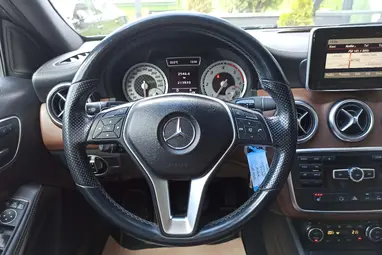 MERCEDES-BENZ A 180 CDI (BlueEFFICIENCY) Urban 7G-DCT Mountain Grey +Exclusive Package Artico Brown Leather +3X-s GARANCIA !!